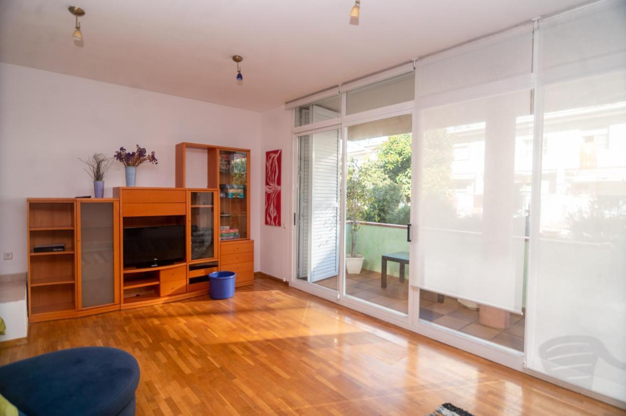 Gran apartamento de 4 habitaciones en Sitges Exterior foto